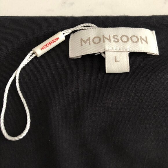 Monsoon Classic Neutral Scoop Neck 3/4 Sleeve Top Black Sz L NWT - Picture 7 of 9